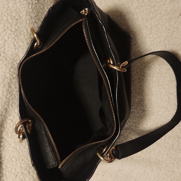 Authentic Coach Purse - Picture 4 of 11